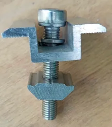 Bộ kẹp giữa U 40mm